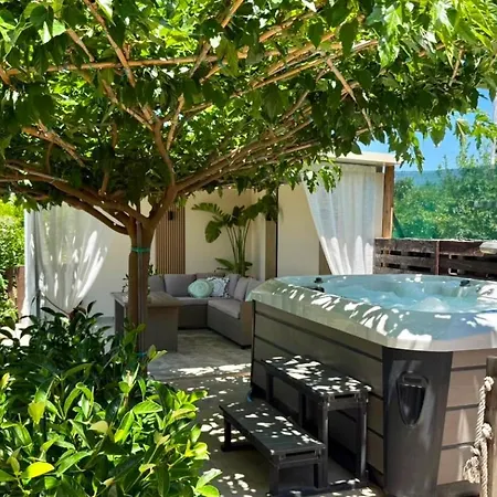 Mikros Paradeisos Apartamento