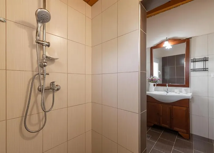 Mikros Paradeisos Daire *